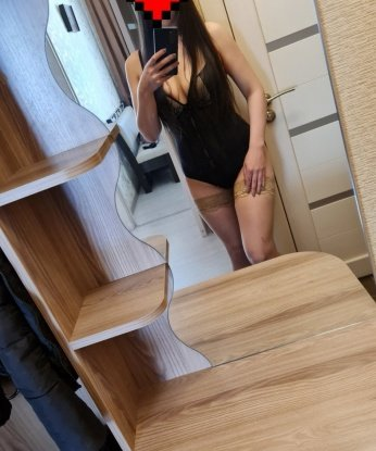 Анкета проститутки Нина - город Тазларово, 26 лет, №8665